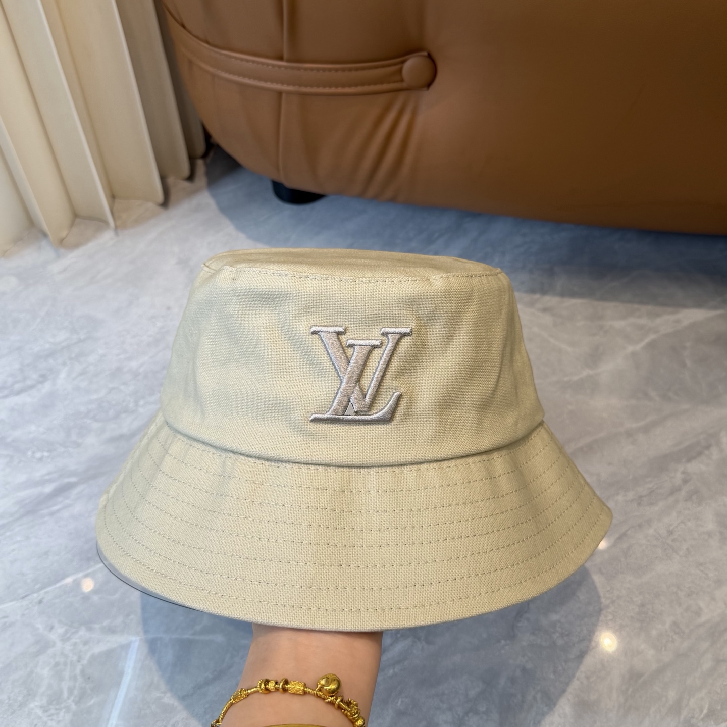 Louis Vuitton LV 路易威登 渔夫帽，刺绣logo