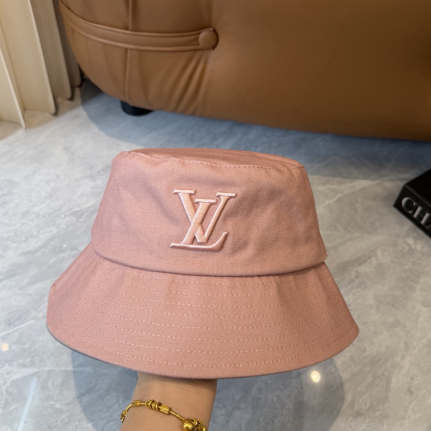Louis Vuitton LV 路易威登 渔夫帽，刺绣logo
