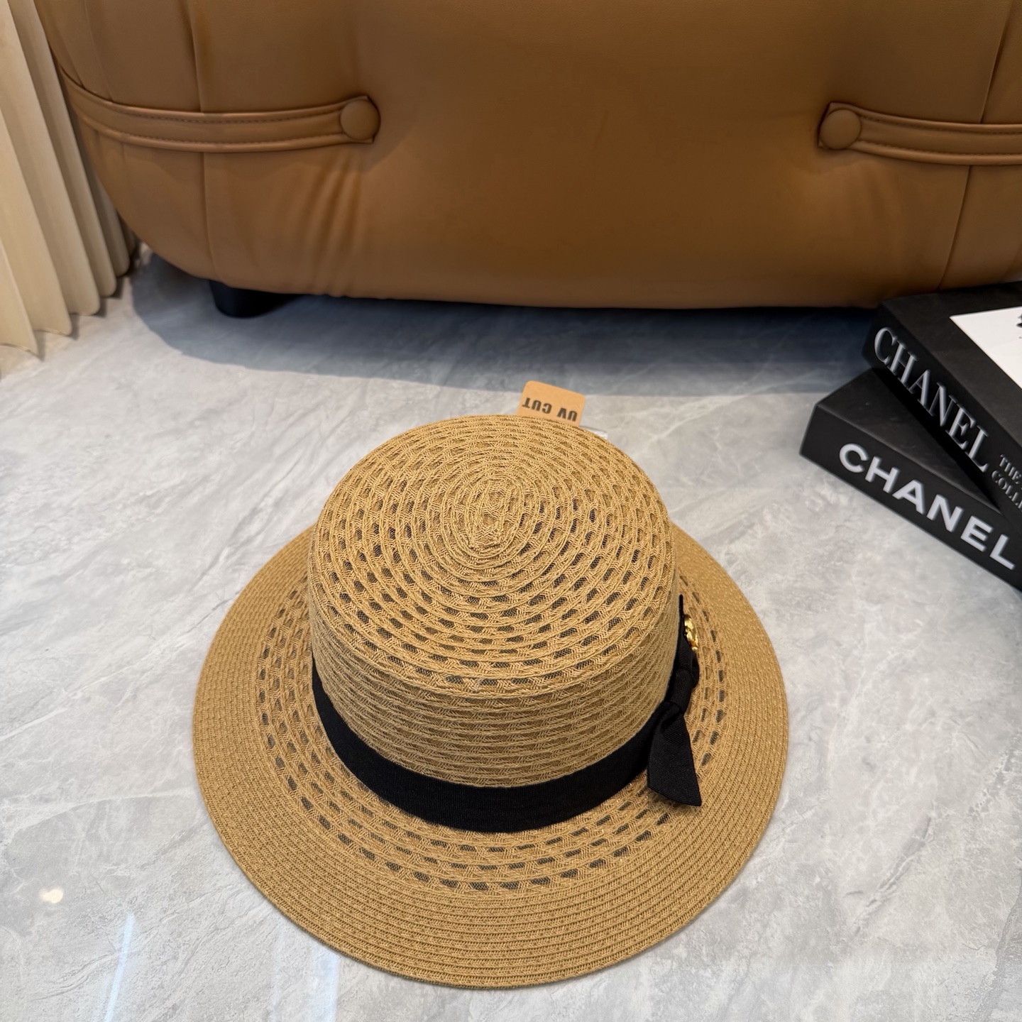 【CHANEL香奈儿】2026新款平顶草帽  夏天海边首选～新款材质编织而成～质感满分💯