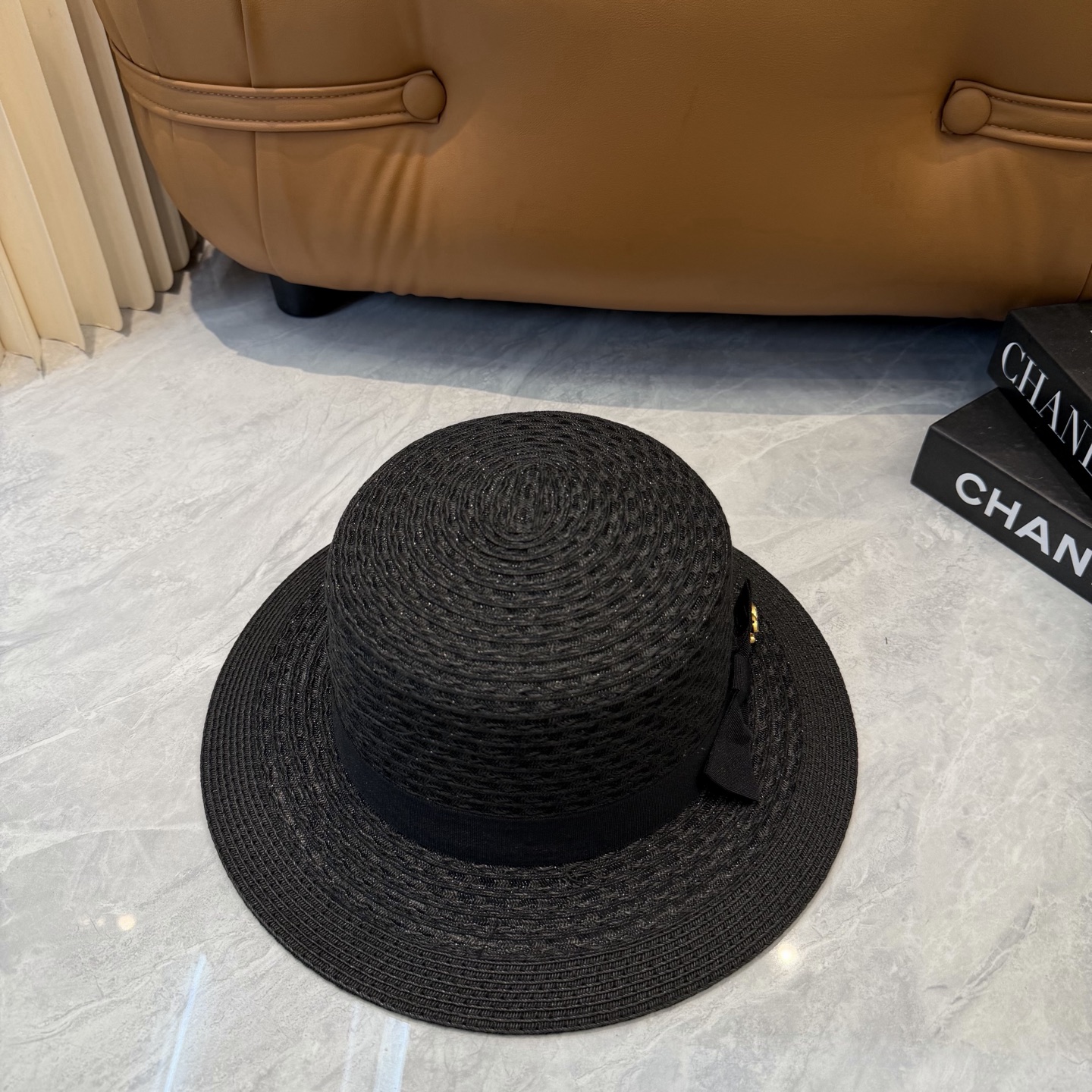 【CHANEL香奈儿】2026新款平顶草帽  夏天海边首选～新款材质编织而成～质感满分💯