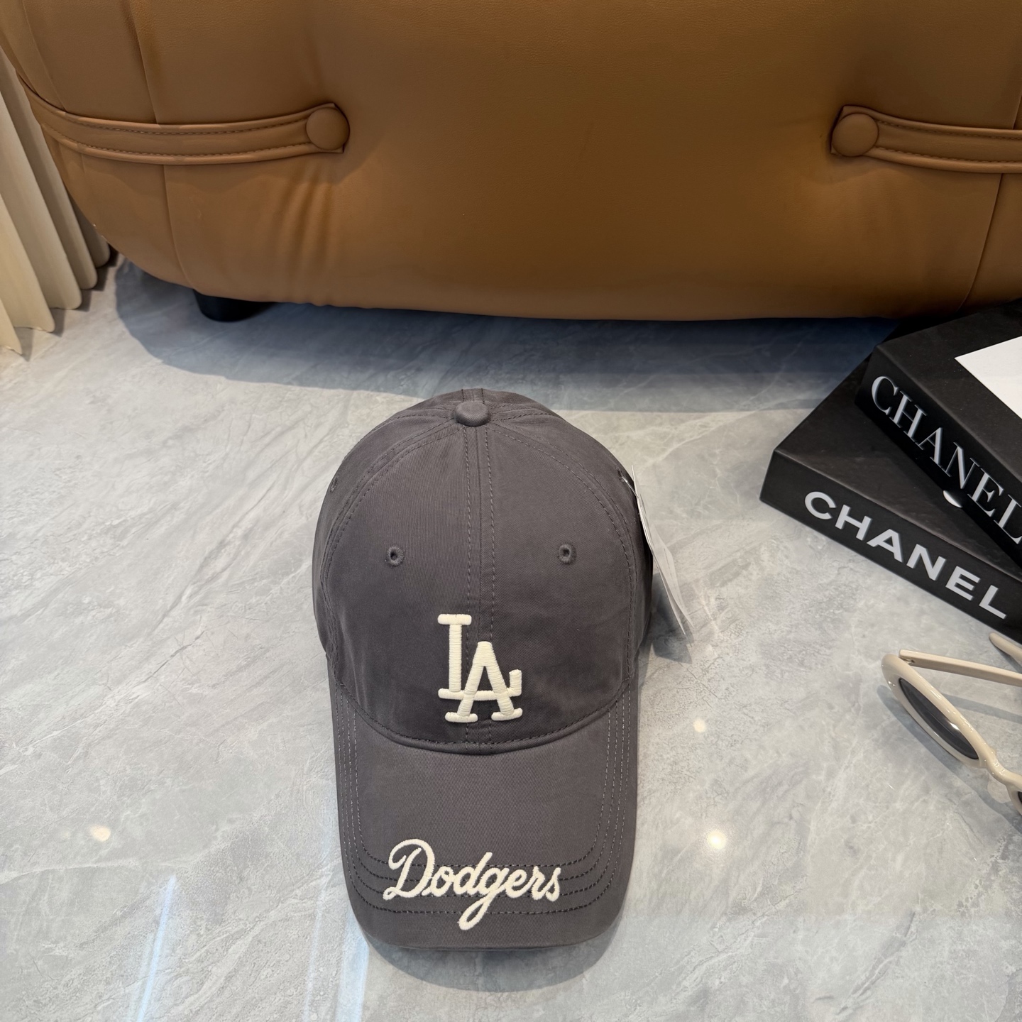 韩国正品MLB棒球帽。NY最新最火的帽子就在这👏👏最新款棒球帽刺绣男女情侣款鸭舌帽❗最新款 ，爆炸款全线
