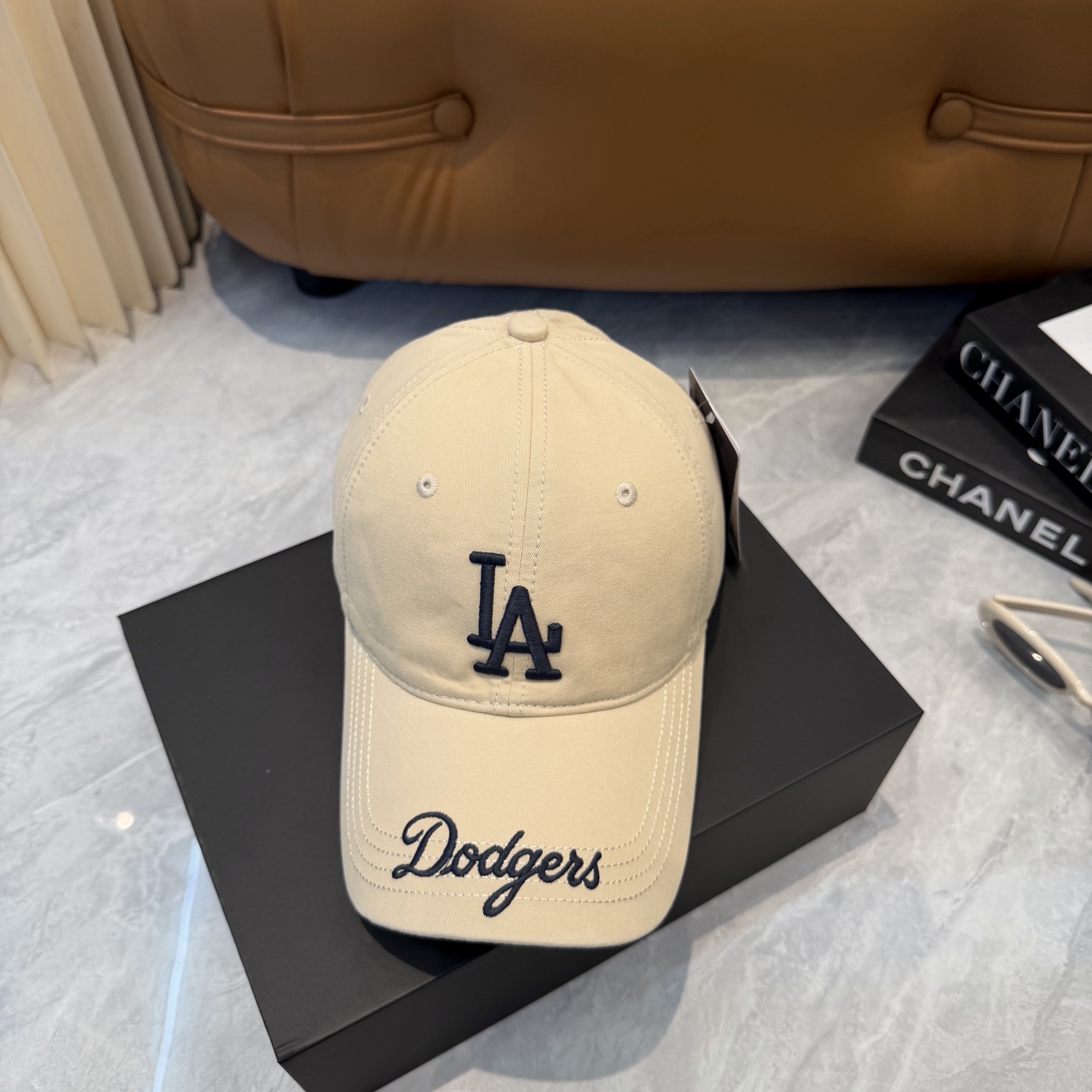 韩国正品MLB棒球帽。NY最新最火的帽子就在这👏👏最新款棒球帽刺绣男女情侣款鸭舌帽❗最新款 ，爆炸款全线