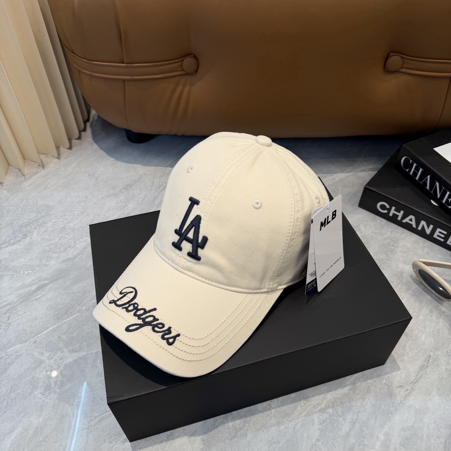 韩国正品MLB棒球帽。NY最新最火的帽子就在这👏👏最新款棒球帽刺绣男女情侣款鸭舌帽❗最新款 ，爆炸款全线