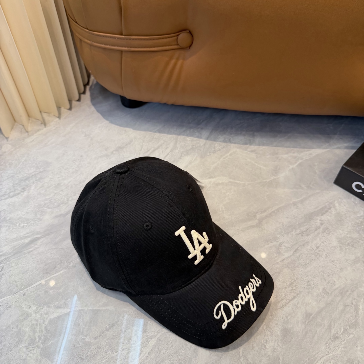 韩国正品MLB棒球帽。NY最新最火的帽子就在这👏👏最新款棒球帽刺绣男女情侣款鸭舌帽❗最新款 ，爆炸款全线