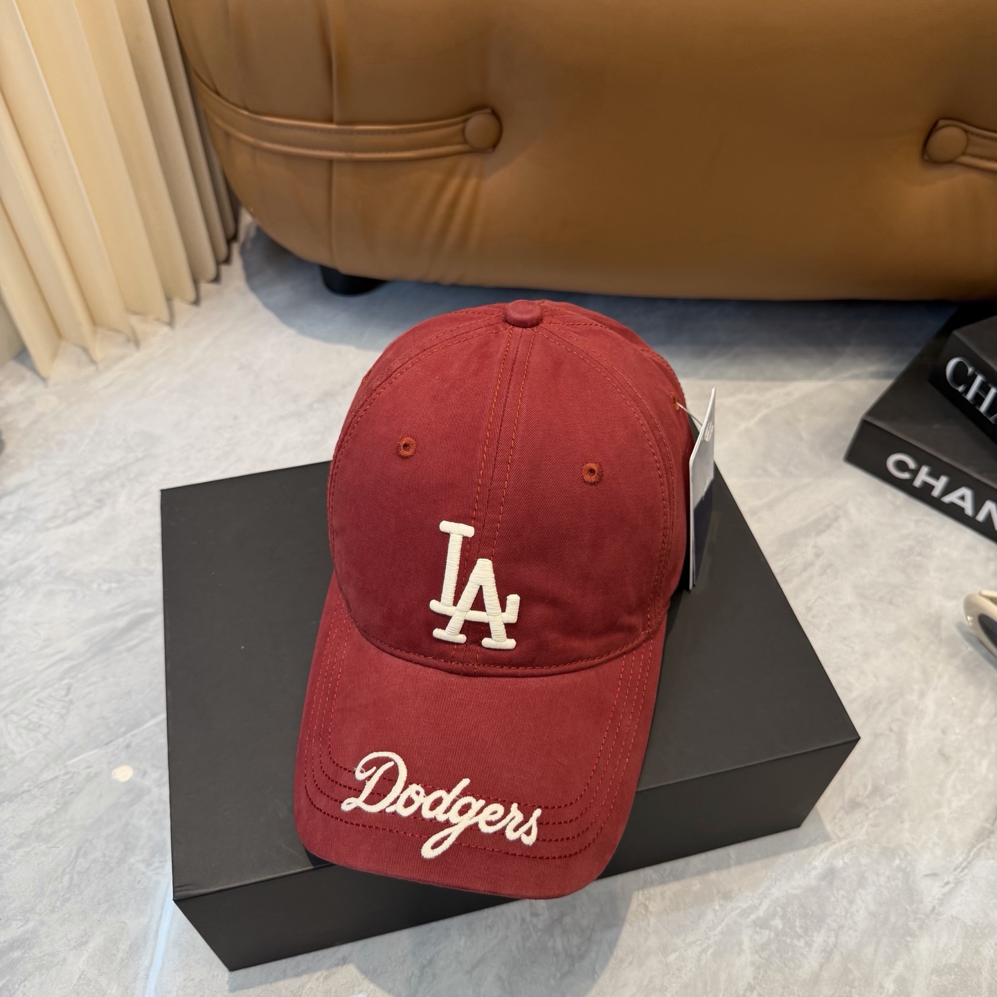 韩国正品MLB棒球帽。NY最新最火的帽子就在这👏👏最新款棒球帽刺绣男女情侣款鸭舌帽❗最新款 ，爆炸款全线
