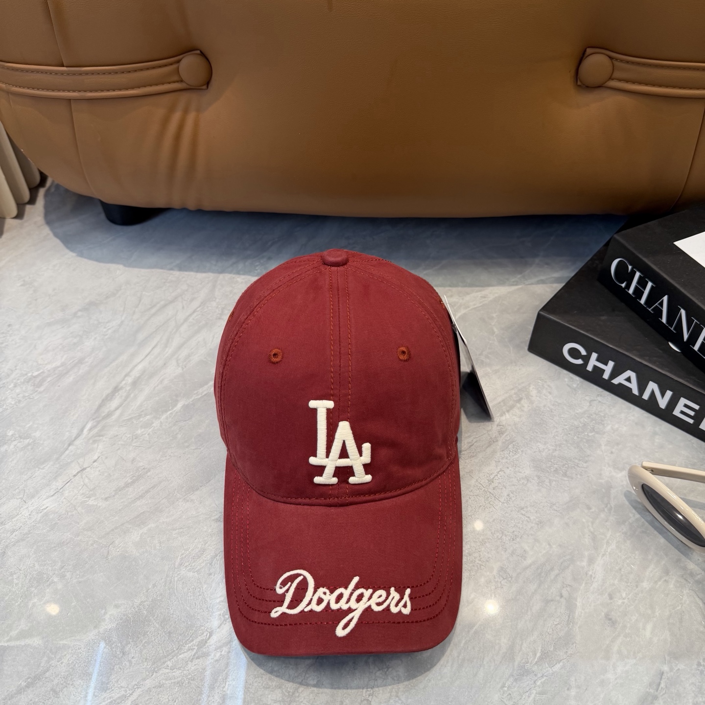韩国正品MLB棒球帽。NY最新最火的帽子就在这👏👏最新款棒球帽刺绣男女情侣款鸭舌帽❗最新款 ，爆炸款全线