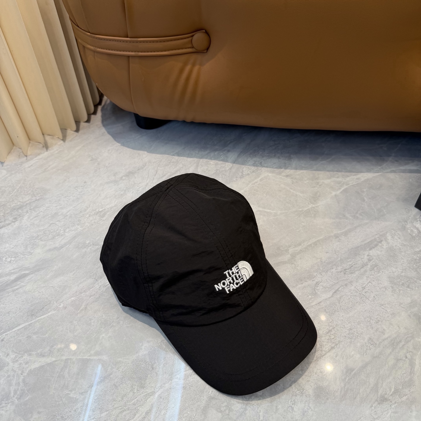 配防尘袋北面♥️棒球帽🧢官网新品棒球帽，原单品质火爆来袭 。🎩 工艺非常精美 高档大气上档次！低调奢华，