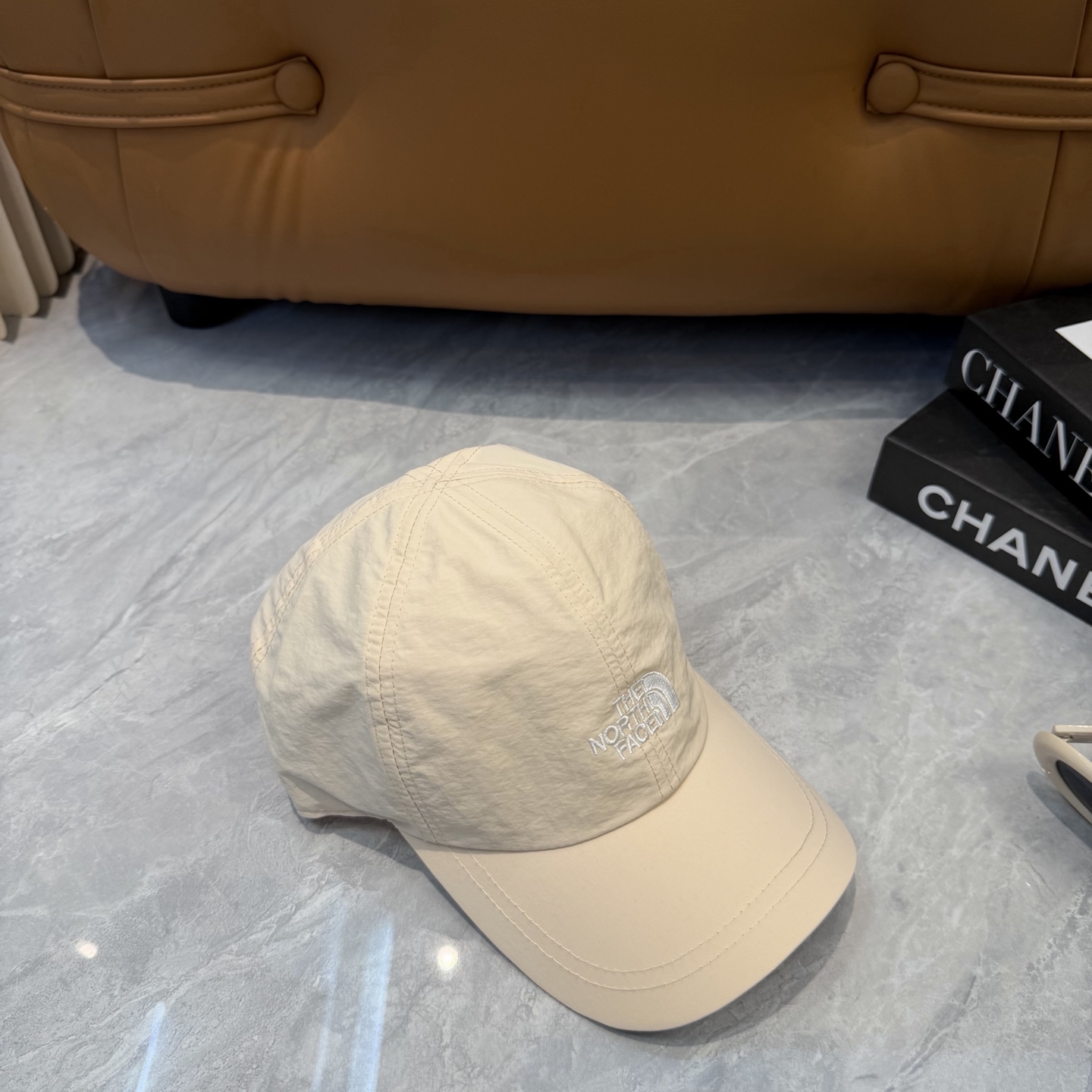 配防尘袋北面♥️棒球帽🧢官网新品棒球帽，原单品质火爆来袭 。🎩 工艺非常精美 高档大气上档次！低调奢华，