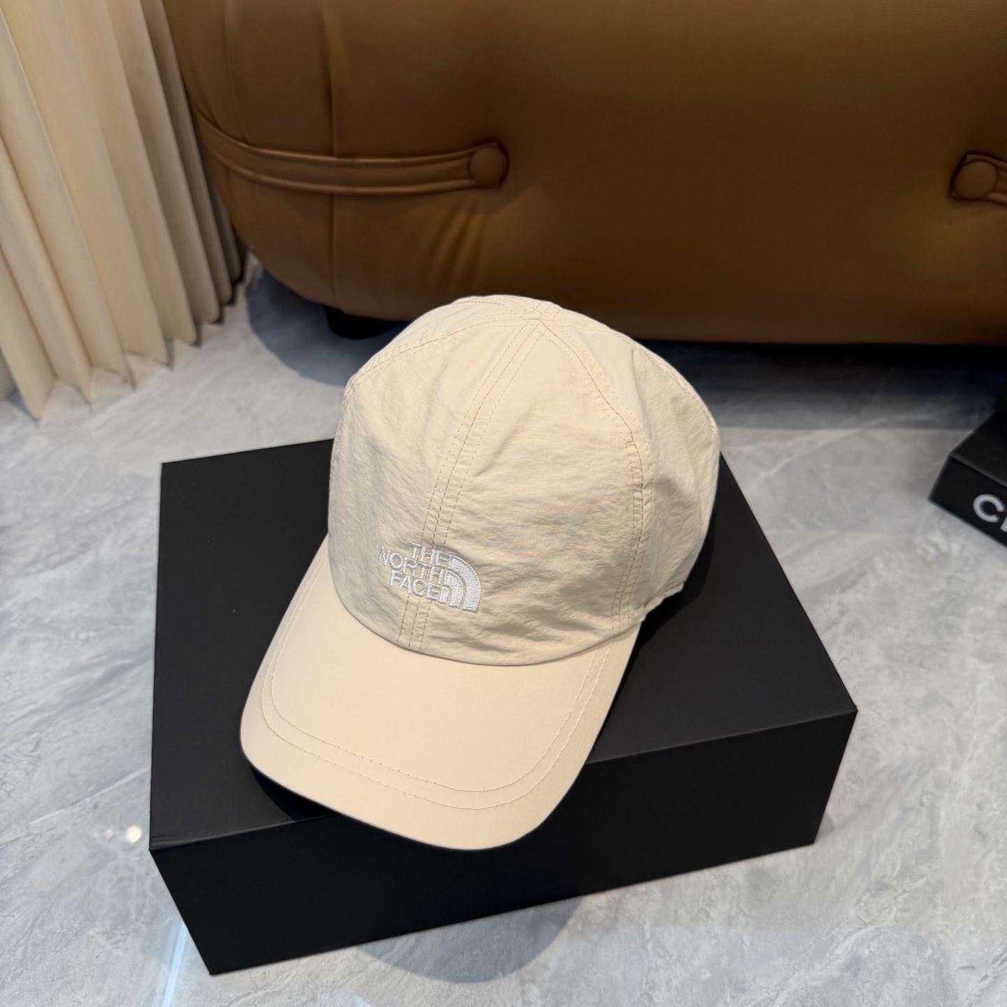 配防尘袋北面♥️棒球帽🧢官网新品棒球帽，原单品质火爆来袭 。🎩 工艺非常精美 高档大气上档次！低调奢华，