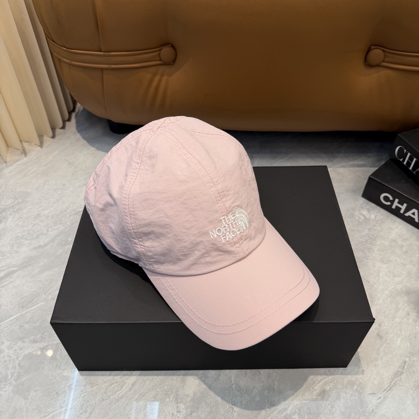 配防尘袋北面♥️棒球帽🧢官网新品棒球帽，原单品质火爆来袭 。🎩 工艺非常精美 高档大气上档次！低调奢华，