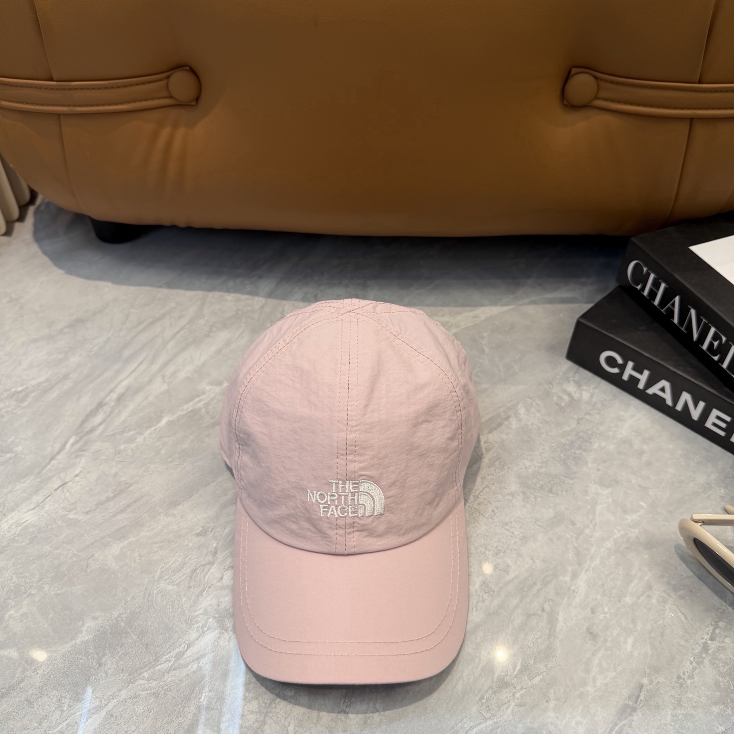 配防尘袋北面♥️棒球帽🧢官网新品棒球帽，原单品质火爆来袭 。🎩 工艺非常精美 高档大气上档次！低调奢华，
