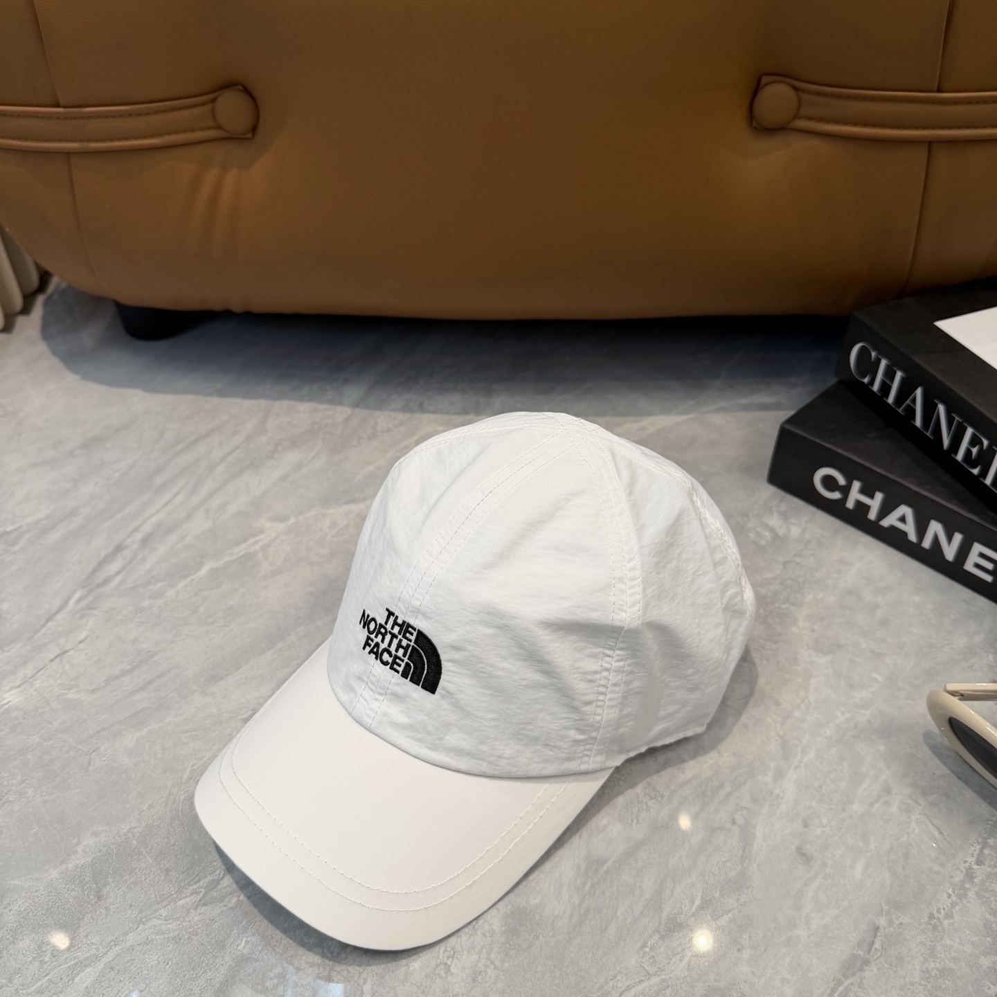 配防尘袋北面♥️棒球帽🧢官网新品棒球帽，原单品质火爆来袭 。🎩 工艺非常精美 高档大气上档次！低调奢华，