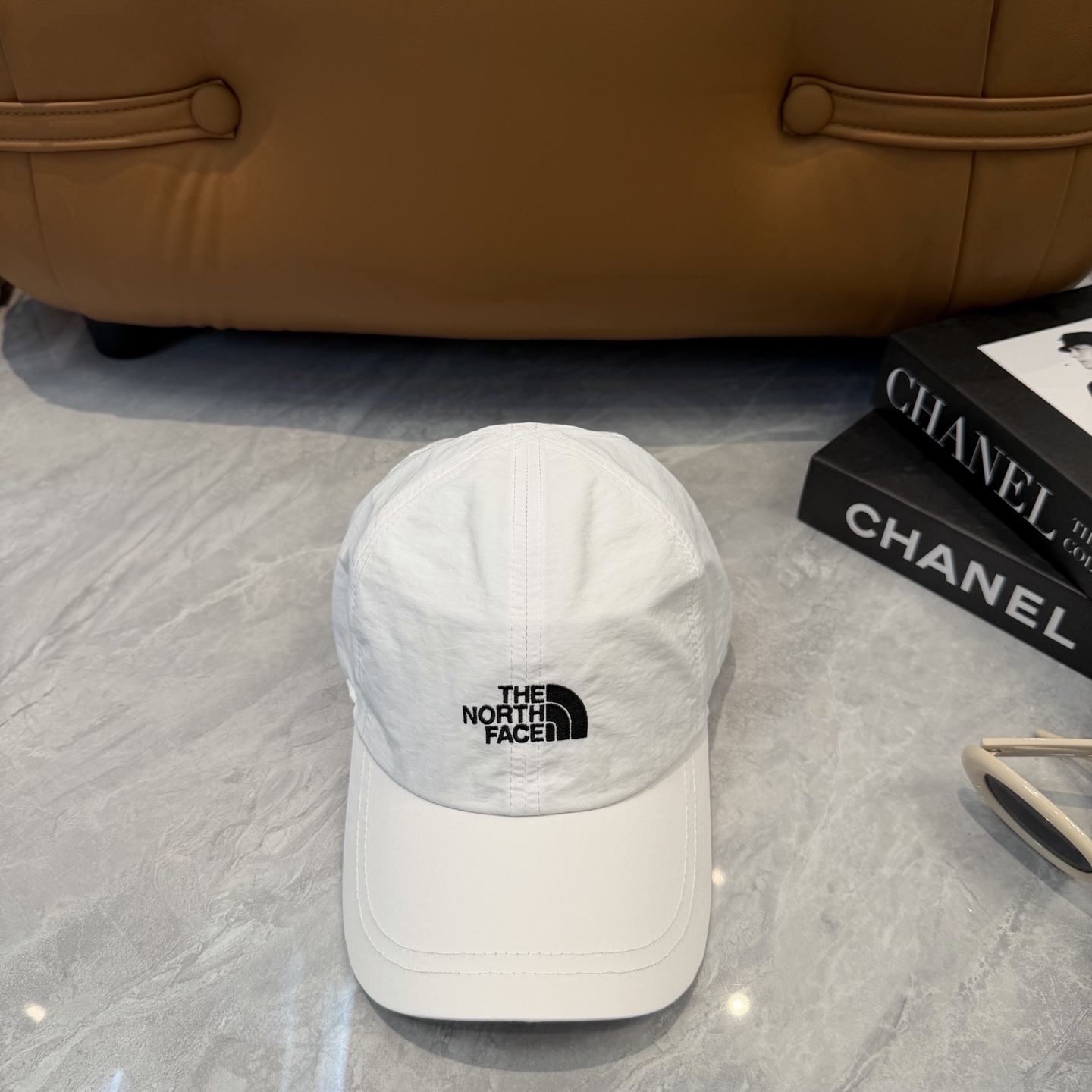 配防尘袋北面♥️棒球帽🧢官网新品棒球帽，原单品质火爆来袭 。🎩 工艺非常精美 高档大气上档次！低调奢华，