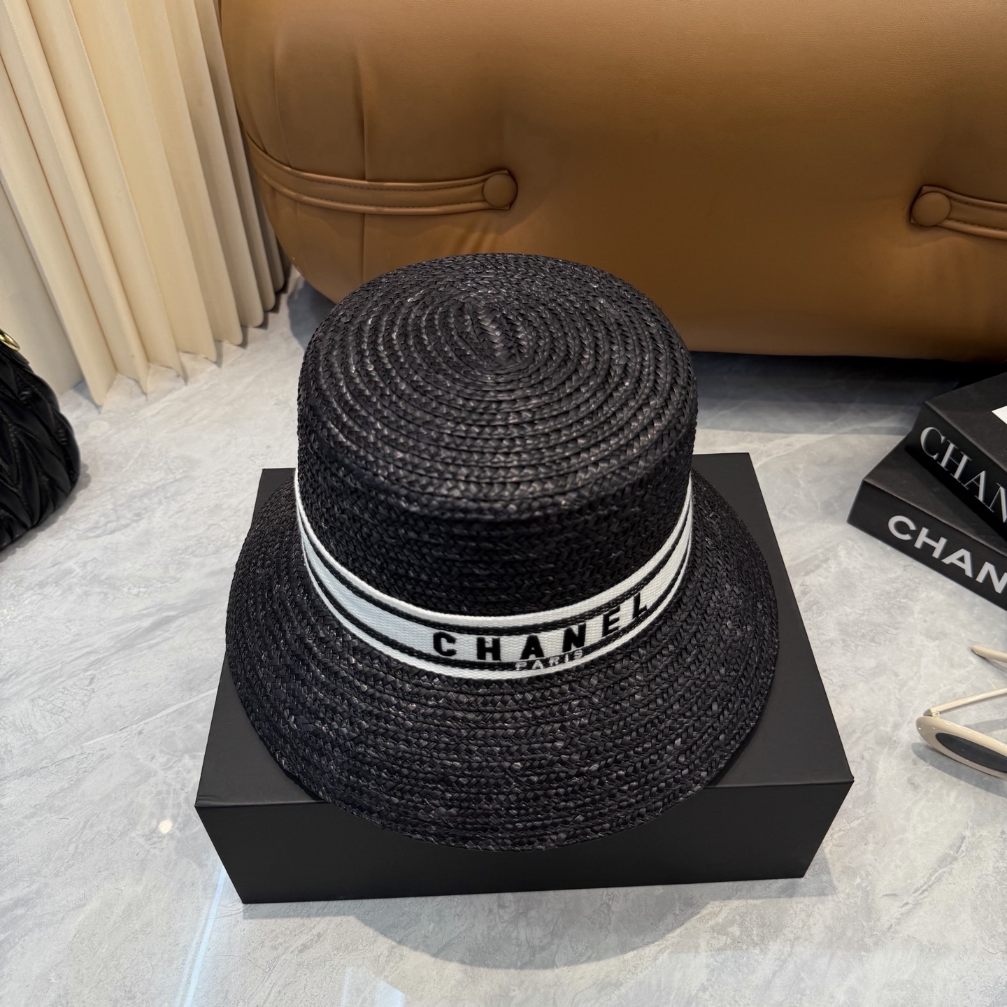 Chanel 香奈儿CHANEL 新款草帽女夏天然拉菲草法式遮阳帽度假大檐防晒太阳帽子