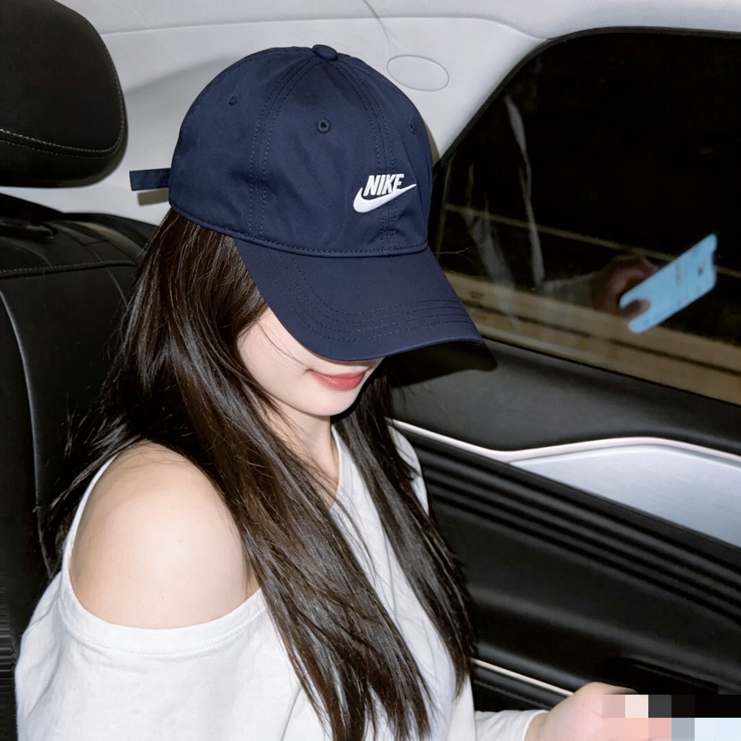 NO:825241,Nike embroidered letter logo baseball cap. The cool color gives a street style, a color loved by fashionistas. It is made of fine plain cotton, the effect is perfect!  The details and workmanship are impeccable!  Same style for men and women!  Head circumference: 56-58cm hat, straw hat, bucket hat, baseball cap, hat, espadrilles, hats19860909耐克刺绣字母logo棒球帽 冷淡色系给足街头风,时尚达人挚爱的色调 精选细腻平纹棉布,效果超完美！ 细节做工无可挑剔！男女同款！ 头围:56-58cm帽子草帽渔夫帽棒球帽,帽子,espadrilles,hats,hat