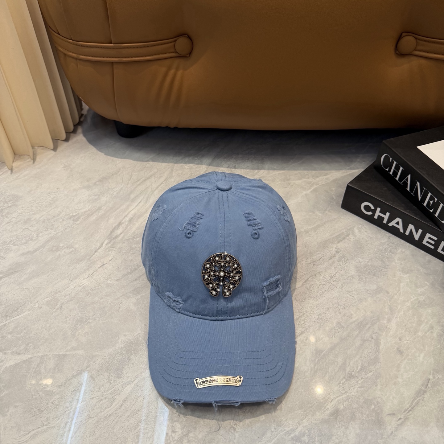 克罗心 🆕🆕新款棒球帽，个性时尚经典十字架标志，休闲带点酷酷的感觉，中性款男女同款！超好搭！头围:56-