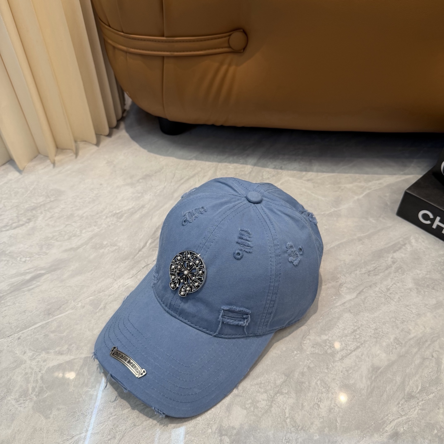 克罗心 🆕🆕新款棒球帽，个性时尚经典十字架标志，休闲带点酷酷的感觉，中性款男女同款！超好搭！头围:56-