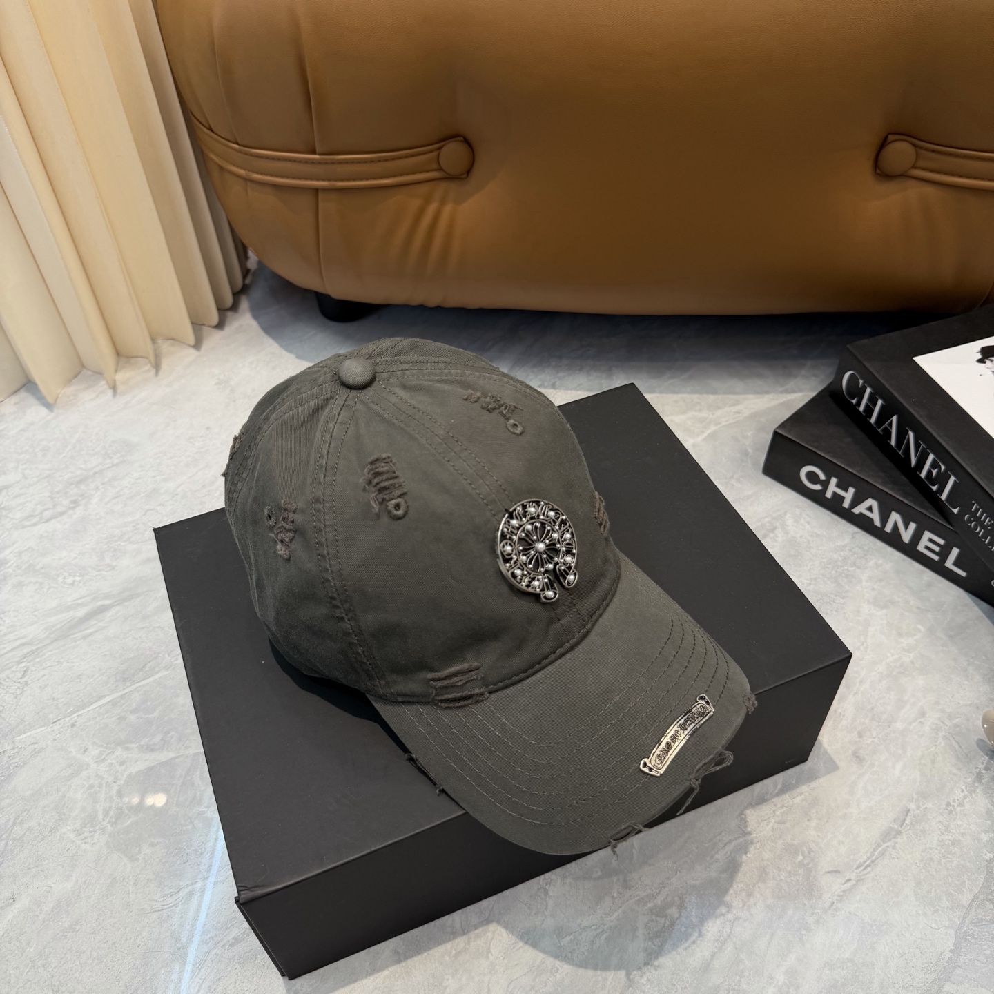 克罗心 🆕🆕新款棒球帽，个性时尚经典十字架标志，休闲带点酷酷的感觉，中性款男女同款！超好搭！头围:56-