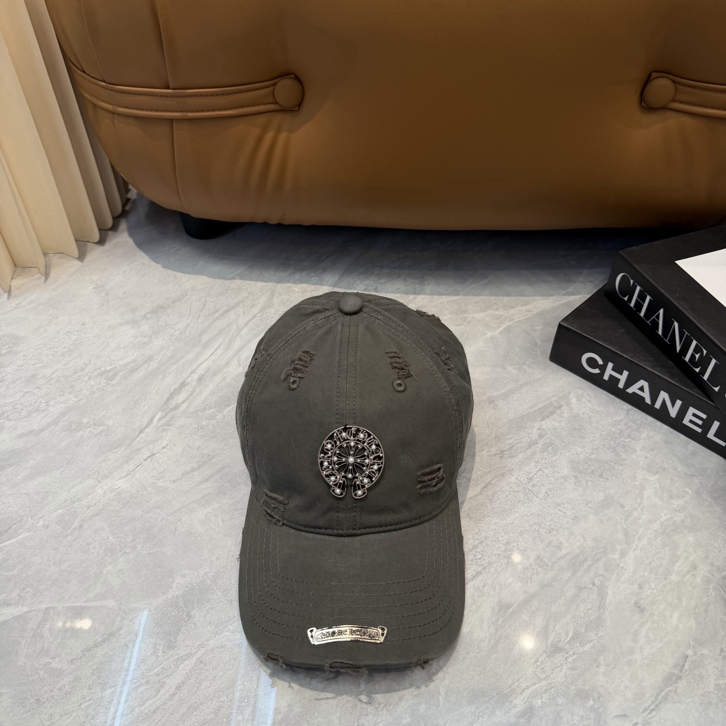 克罗心 🆕🆕新款棒球帽，个性时尚经典十字架标志，休闲带点酷酷的感觉，中性款男女同款！超好搭！头围:56-