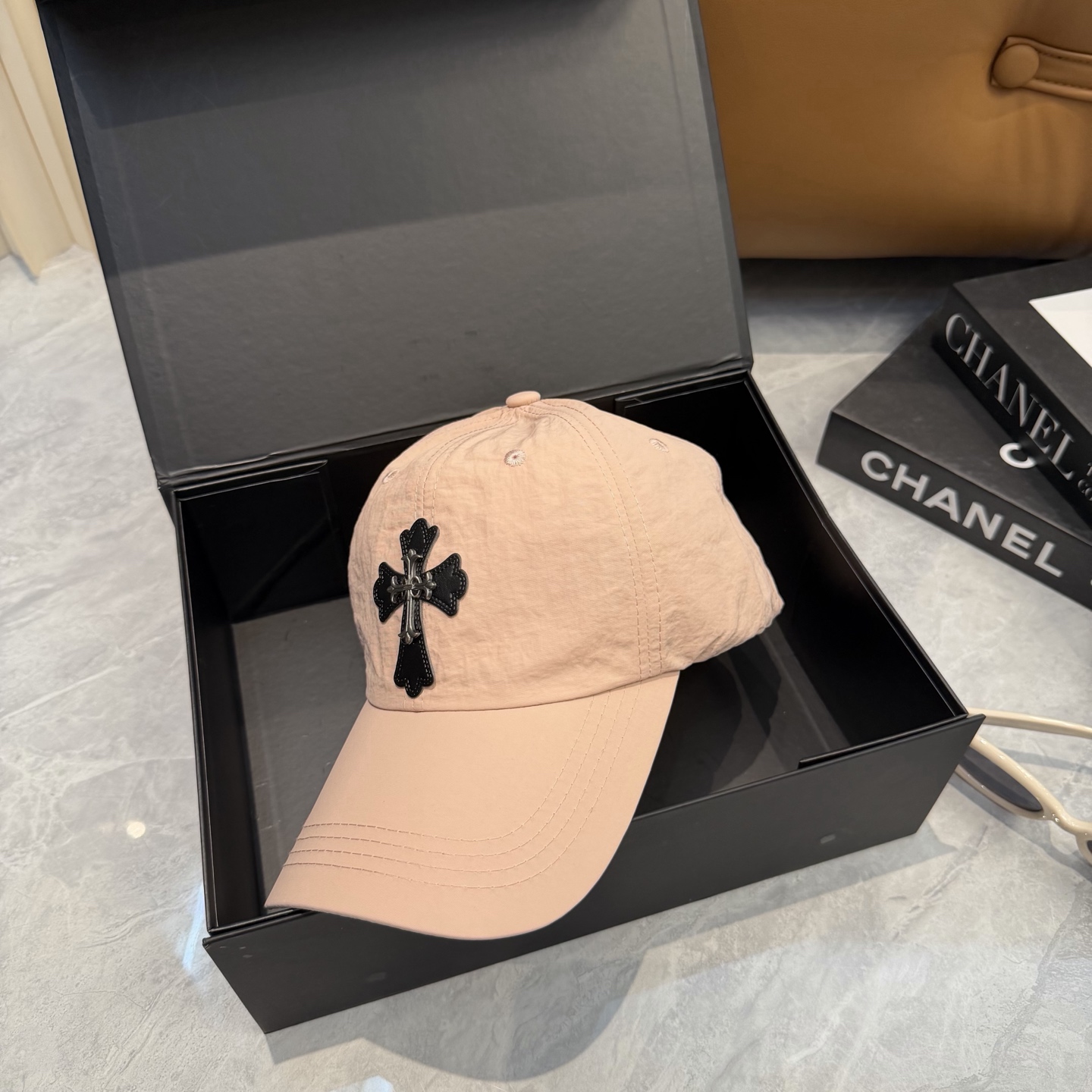 克罗心 🆕🆕新款速干棒球帽，个性时尚经典十字架标志，休闲带点酷酷的感觉，中性款男女同款！超好搭！头围:5