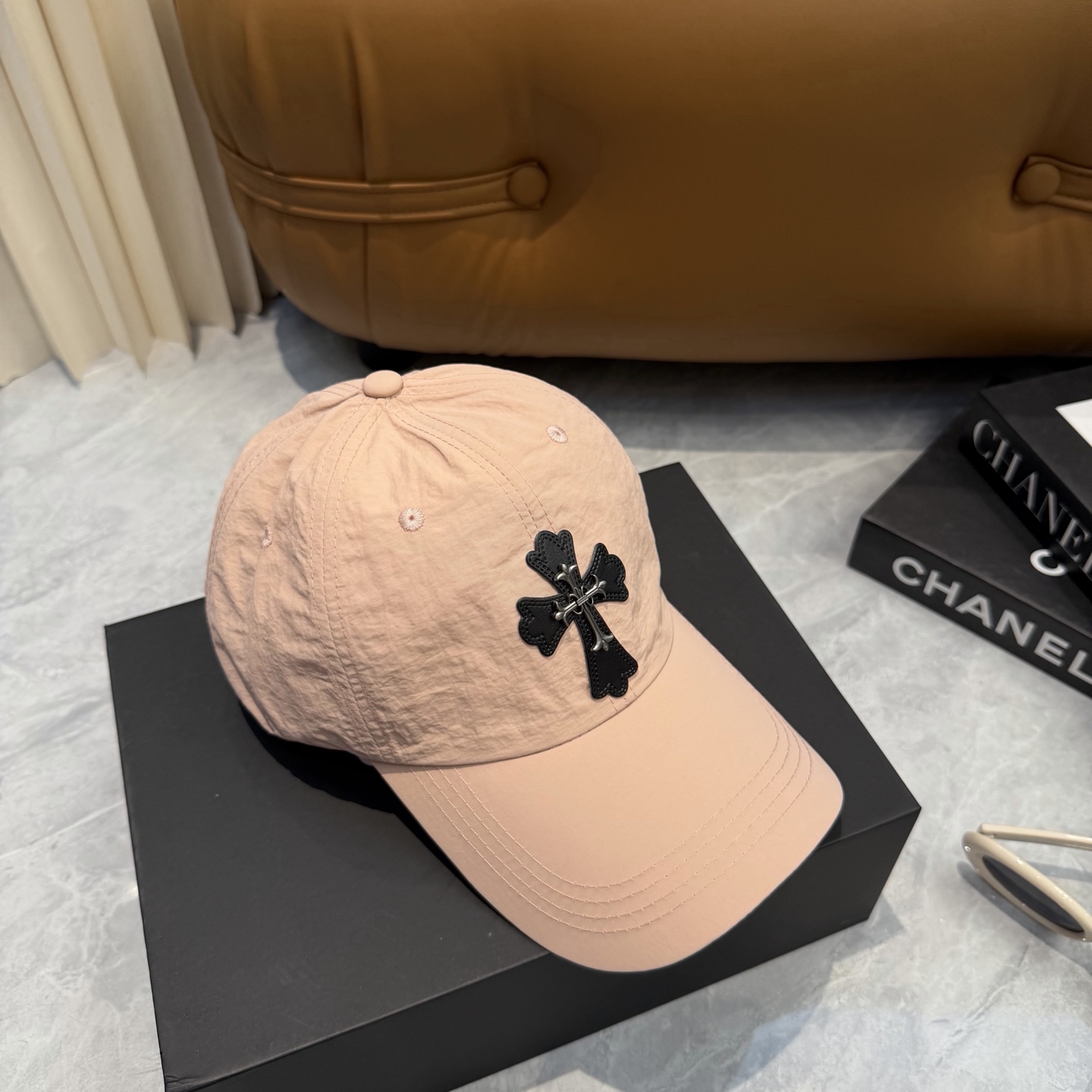 克罗心 🆕🆕新款速干棒球帽，个性时尚经典十字架标志，休闲带点酷酷的感觉，中性款男女同款！超好搭！头围:5