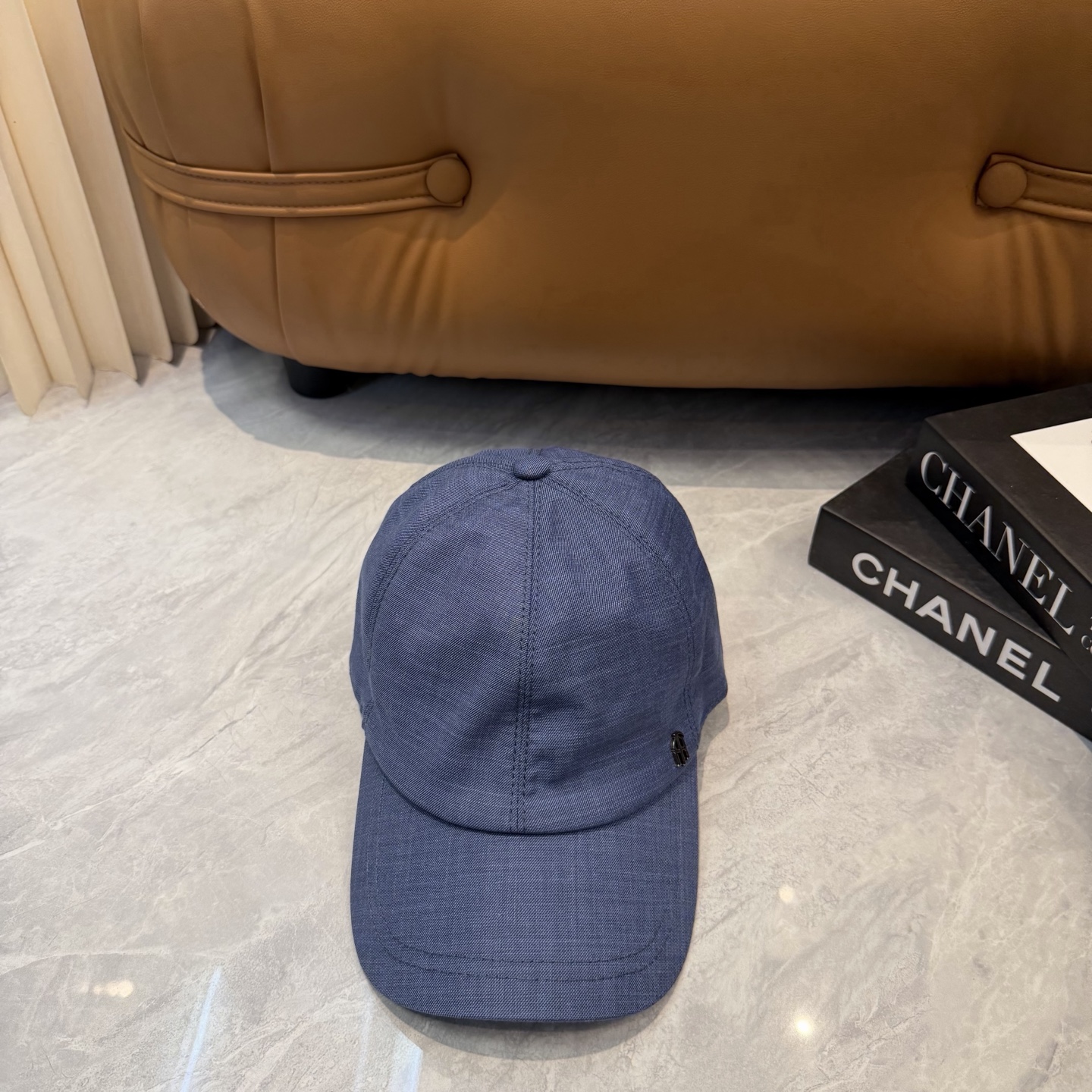 ATELIER DIFALCO亚麻棒球帽🧢爆。的亚麻老钱风棒球帽到啦！方脸圆脸，男女都可以完美驾驭！修饰