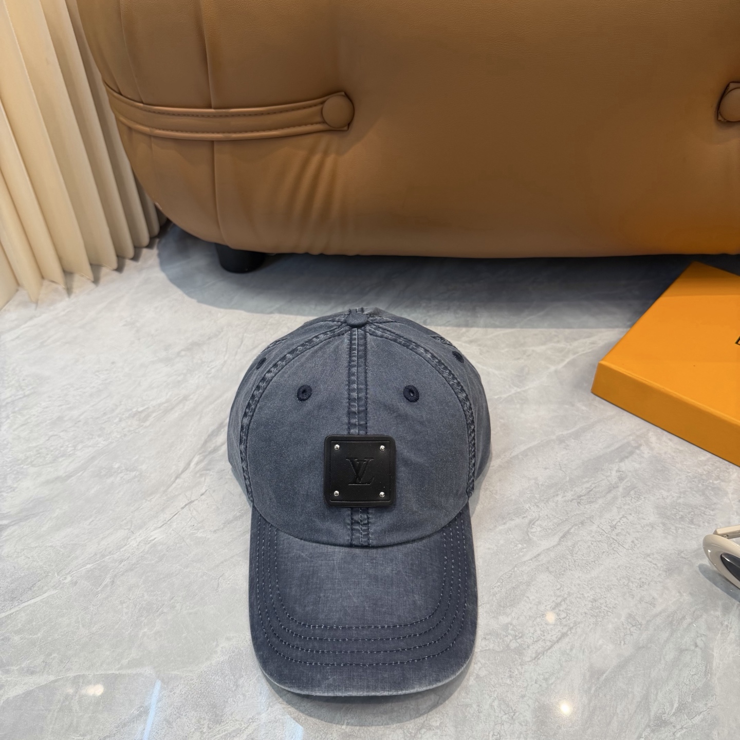 🧢LV路易威登轻盈透气。完美版型，独家实物拍摄，男女适用，流行的复古美，四季可用，出门必备，非常显脸小