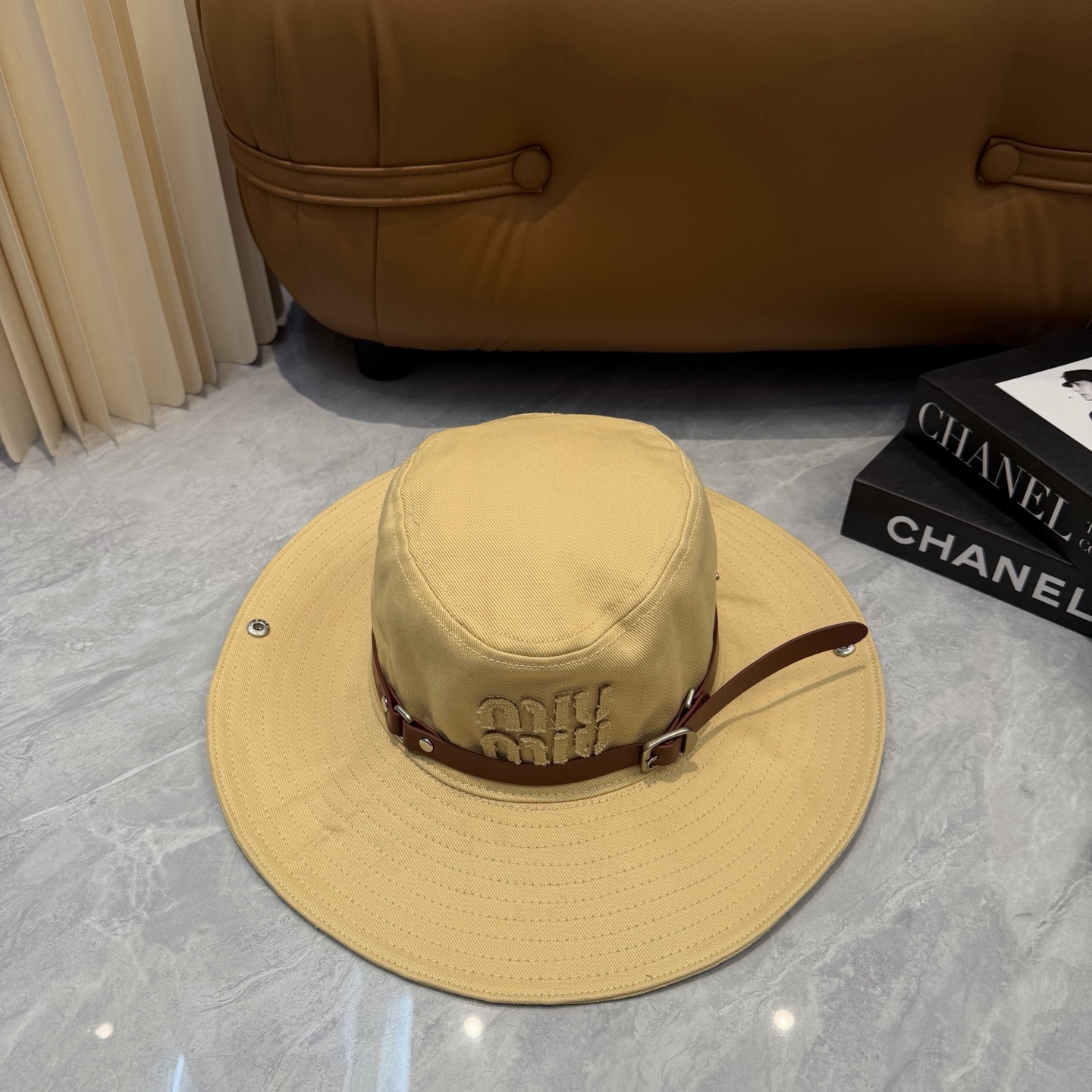 미우미우 모자 119588 Miu Miu Cap