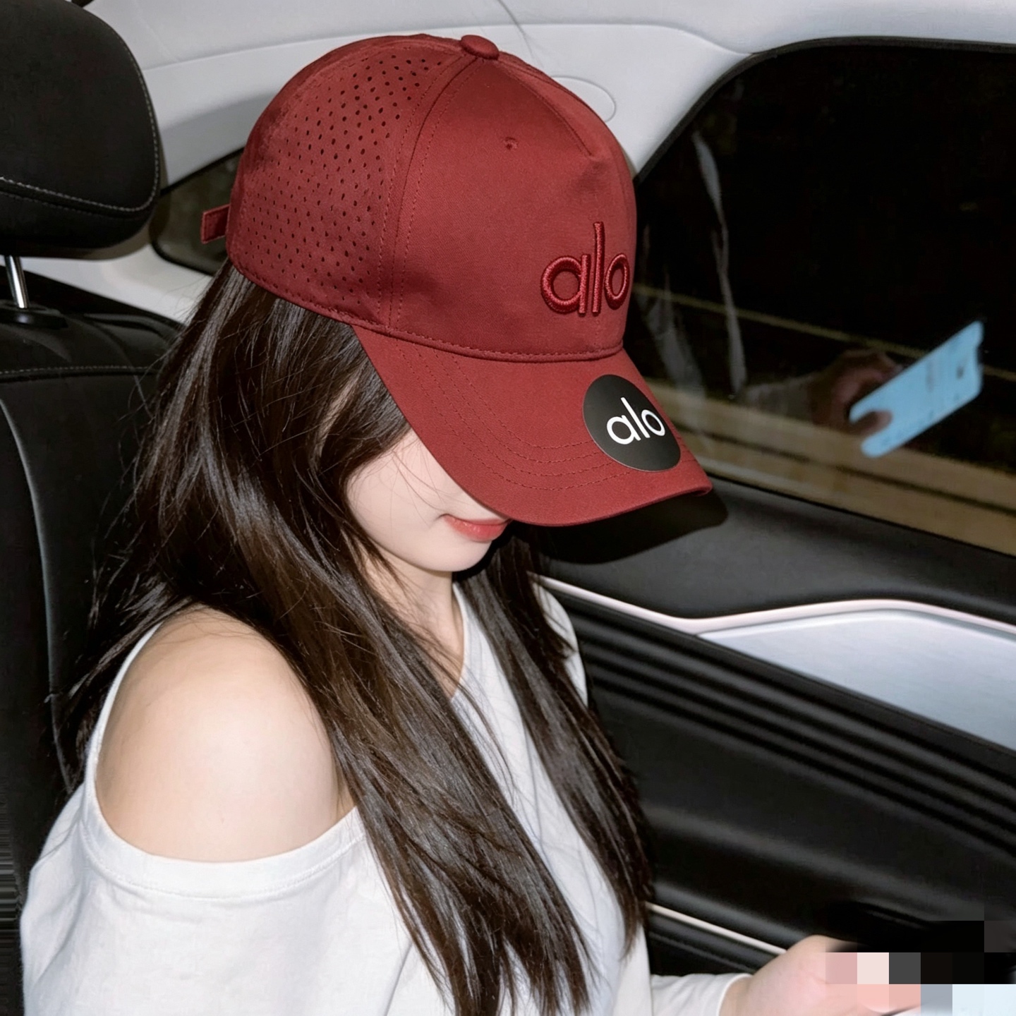 aIo 透气孔棒球帽🧢 爆🔥男女都可以完美驾驭！ 修饰脸型、显脸小绝绝子的一款棒球帽！ 轻盈透气！休闲百搭！ 	 