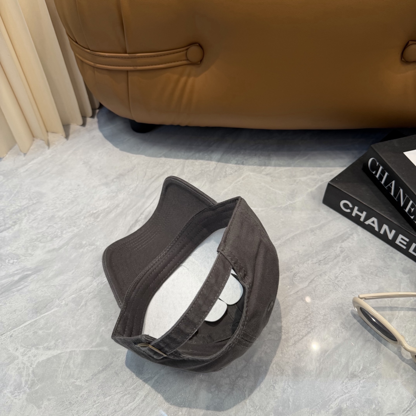 【CHANEL香奈儿】春夏新款简约小香logo棒球帽，新款出货，大牌款超好搭配，赶紧入手！