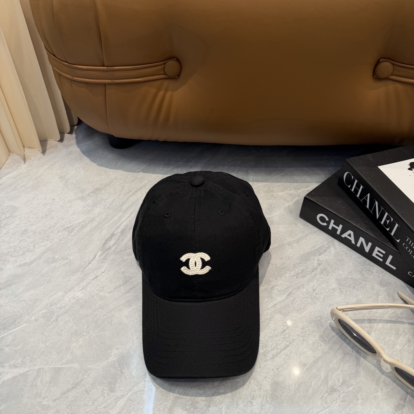 【CHANEL香奈儿】春夏新款简约小香logo棒球帽，新款出货，大牌款超好搭配，赶紧入手！