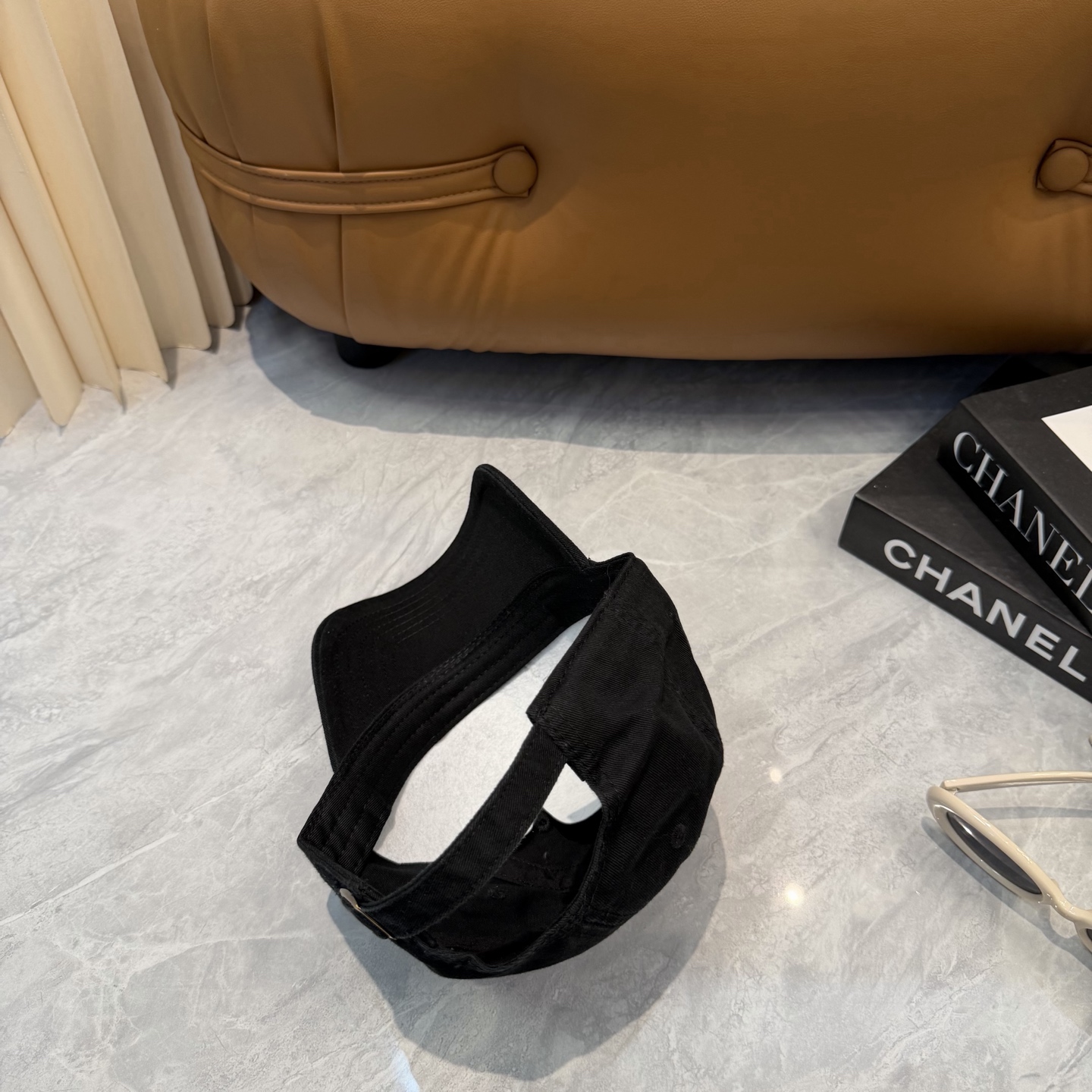 【CHANEL香奈儿】春夏新款简约小香logo棒球帽，新款出货，大牌款超好搭配，赶紧入手！