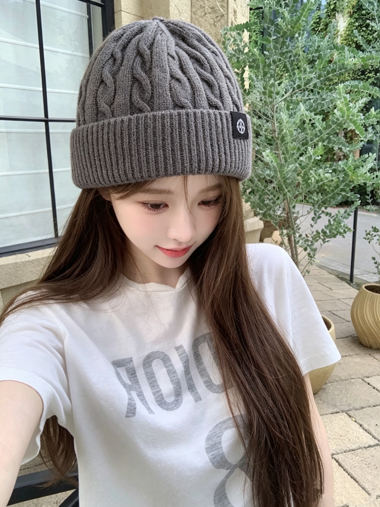 🤍克罗心Chrome hearts秋冬新款十字架针织帽🧶 秋冬必备帽子之一~真的 谁戴谁好看~，入秋搭配黑白灰色系也是绝