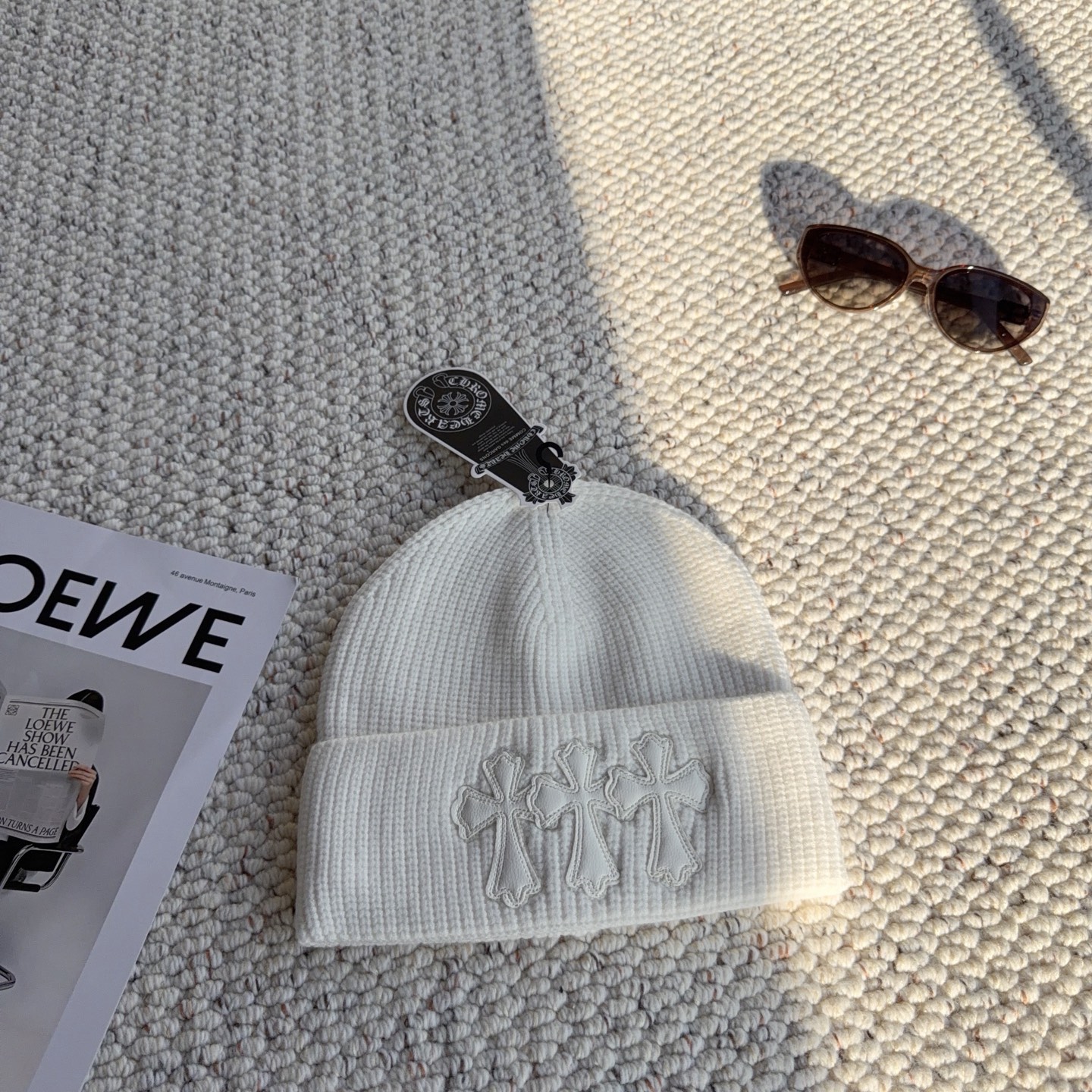 克罗心风十字冷帽✨ 经典黑白两色十字刺绣针织冷帽,华夫格针织面料软糯保暖,皮质十字贴标提升细节质感,翻边版型修饰头型,多 克罗心风十字冷帽✨ 经典黑白两色十字刺绣针织冷帽,华夫格针织面料软糯保暖,皮质十字贴标提升细节质感,翻边版型修饰头型,多