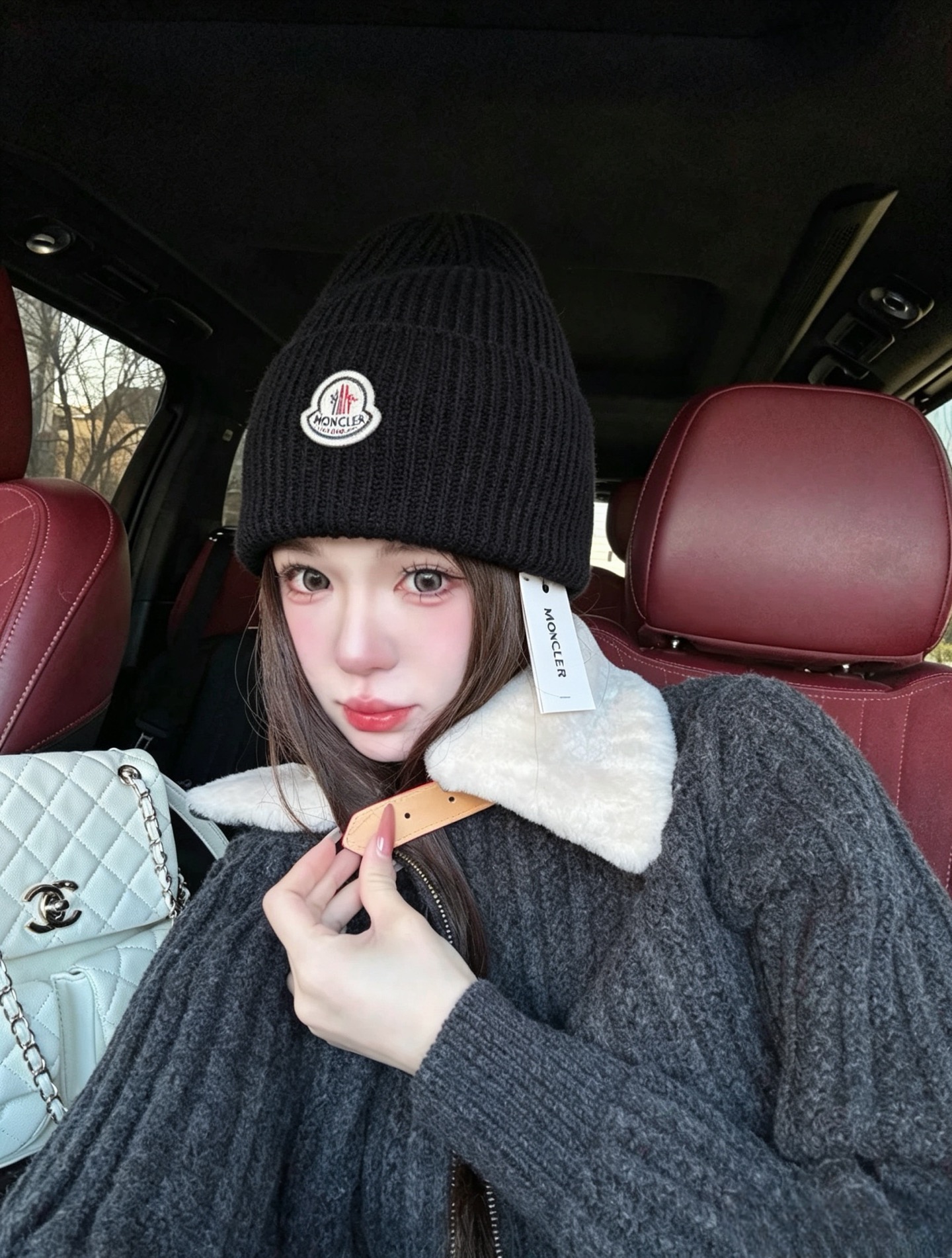MONCLER蒙口经典款，秋冬针织冷帽合集 低饱和美拉德色系直接拿捏秋冬氛围感✨ 竖纹针织面料软糯亲肤，保暖性在线，翻边