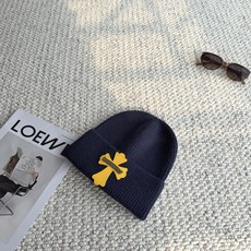 克罗心十字架冷帽|把色彩戴在头上 一整组彩色十字架针织冷帽来啦✅ 高弹坑条针织面料,厚实软糯,保暖度在线,经典翻边帽型, 克罗心十字架冷帽|把色彩戴在头上 一整组彩色十字架针织冷帽来啦✅ 高弹坑条针织面料,厚实软糯,保暖度在线,经典翻边帽型,