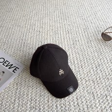 克罗心🧢秋冬本命毛呢棒球帽|素颜救星 入冬怎么能少一顶质感棒球帽! 软糯毛呢材质,保暖又有型,挺括帽型不塌顶 精致金属小 克罗心🧢秋冬本命毛呢棒球帽|素颜救星 入冬怎么能少一顶质感棒球帽! 软糯毛呢材质,保暖又有型,挺括帽型不塌顶 精致金属小