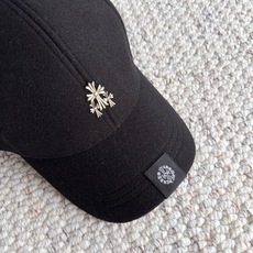 克罗心🧢秋冬本命毛呢棒球帽|素颜救星 入冬怎么能少一顶质感棒球帽! 软糯毛呢材质,保暖又有型,挺括帽型不塌顶 精致金属小 克罗心🧢秋冬本命毛呢棒球帽|素颜救星 入冬怎么能少一顶质感棒球帽! 软糯毛呢材质,保暖又有型,挺括帽型不塌顶 精致金属小