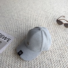 克罗心🧢秋冬本命毛呢棒球帽|素颜救星 入冬怎么能少一顶质感棒球帽! 软糯毛呢材质,保暖又有型,挺括帽型不塌顶 精致金属小 克罗心🧢秋冬本命毛呢棒球帽|素颜救星 入冬怎么能少一顶质感棒球帽! 软糯毛呢材质,保暖又有型,挺括帽型不塌顶 精致金属小