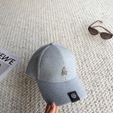 克罗心🧢秋冬本命毛呢棒球帽|素颜救星 入冬怎么能少一顶质感棒球帽! 软糯毛呢材质,保暖又有型,挺括帽型不塌顶 精致金属小 克罗心🧢秋冬本命毛呢棒球帽|素颜救星 入冬怎么能少一顶质感棒球帽! 软糯毛呢材质,保暖又有型,挺括帽型不塌顶 精致金属小