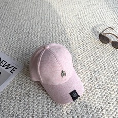克罗心🧢秋冬本命毛呢棒球帽|素颜救星 入冬怎么能少一顶质感棒球帽! 软糯毛呢材质,保暖又有型,挺括帽型不塌顶 精致金属小 克罗心🧢秋冬本命毛呢棒球帽|素颜救星 入冬怎么能少一顶质感棒球帽! 软糯毛呢材质,保暖又有型,挺括帽型不塌顶 精致金属小