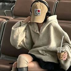 罗意威loewe秋冬甜酷帽子|爱心贴布灯芯绒棒球帽❤️ 谁能拒绝带小爱心的复古灯芯绒帽子! 水洗灯芯绒面料,自带软糯竖条 罗意威loewe秋冬甜酷帽子|爱心贴布灯芯绒棒球帽❤️ 谁能拒绝带小爱心的复古灯芯绒帽子! 水洗灯芯绒面料,自带软糯竖条