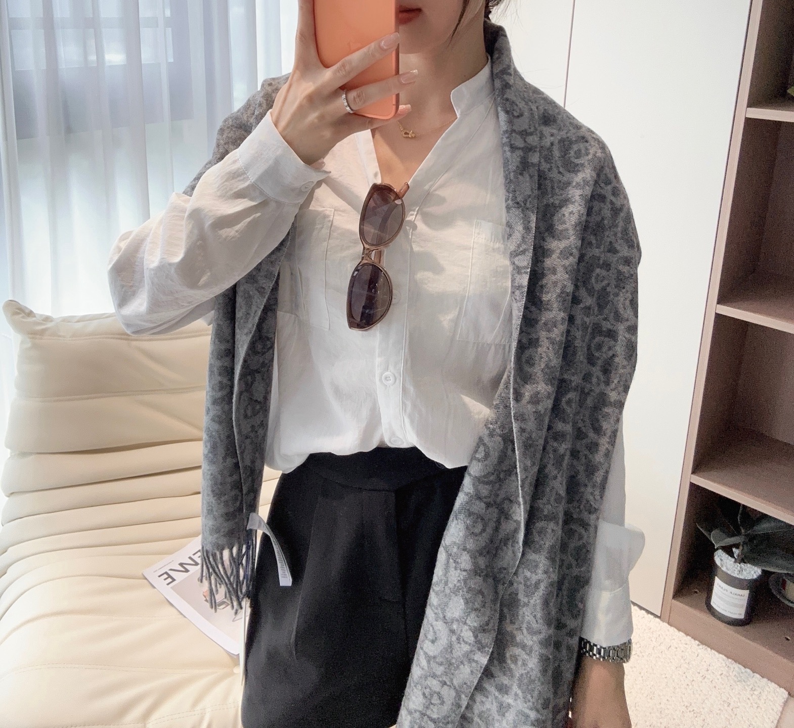 🆕  Dior（迪奥）超级好手感 不要质疑他的品质 完全是为了回馈客户‼‼ 🧣🧣🧣卖了一百年的款式‼ 就不赘述它有多么的