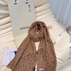 🆕 Dior(迪奥)超级好手感 不要质疑他的品质 完全是为了回馈客户‼‼ 🧣🧣🧣卖了一百年的款式‼ 就不赘述它有多么的 🆕 Dior(迪奥)超级好手感 不要质疑他的品质 完全是为了回馈客户‼‼ 🧣🧣🧣卖了一百年的款式‼ 就不赘述它有多么的