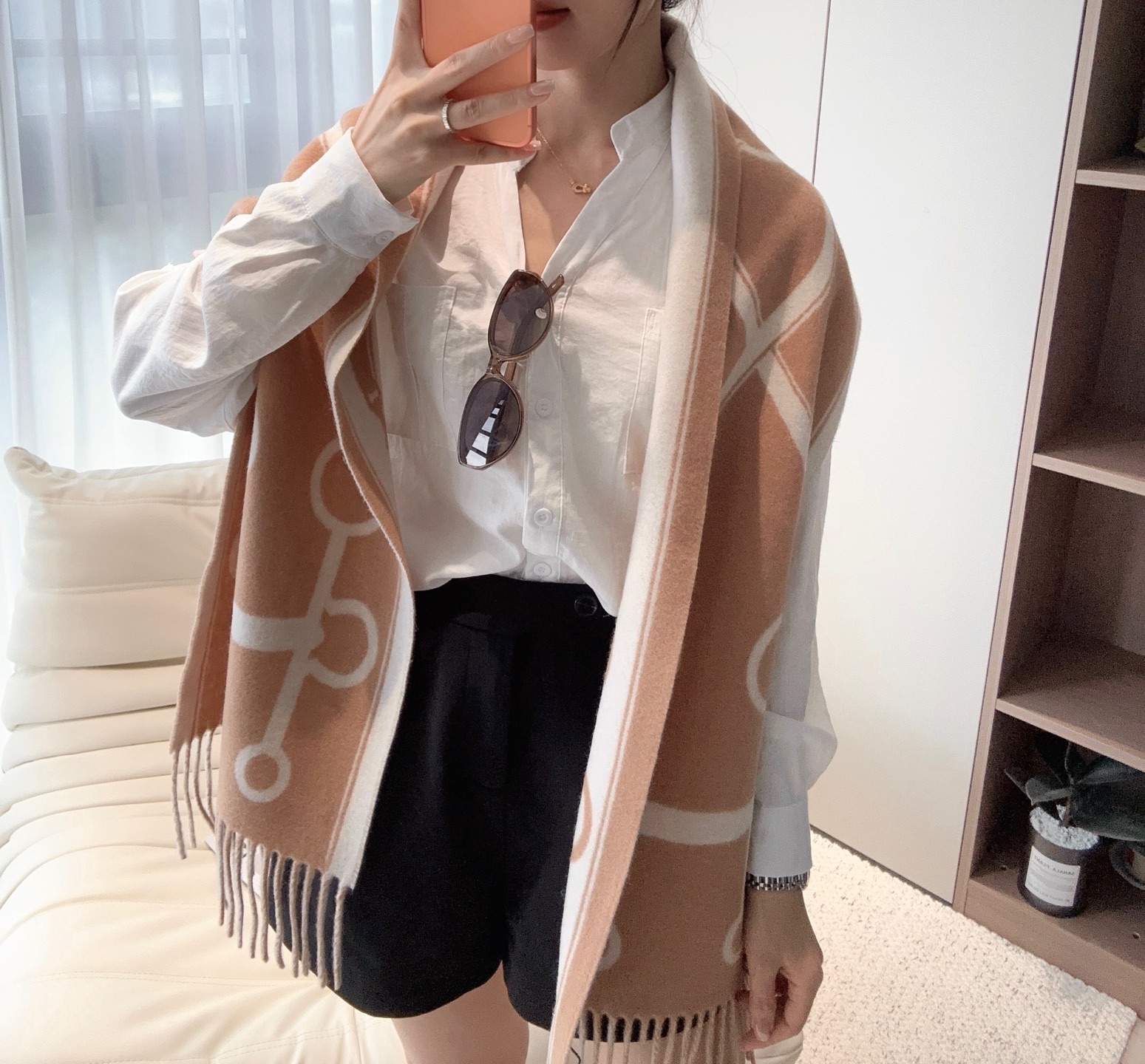 🆕  2026爱马仕钥匙男女款围巾且买且珍惜😍~都是出口订单所以比较难遇❤️东西讲究少而精😍好看的一定要收😎这款H家女士