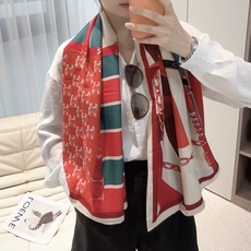 🆕 赛琳(CELINE)【💗】 | “故事的诗意回顾”140披肩 永远秉承高品质 手工卷边羊毛和真丝混纺披肩(70 🆕 赛琳(CELINE)【💗】 | “故事的诗意回顾”140披肩 永远秉承高品质 手工卷边羊毛和真丝混纺披肩(70