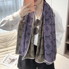 🆕 LV(路易威登)140 披肩 双面双色 一条围巾可以当两条搭配 LV x TM Monogram Su🆕 Perf 🆕 LV(路易威登)140 披肩 双面双色 一条围巾可以当两条搭配 LV x TM Monogram Su🆕 Perf
