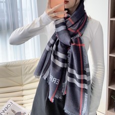 🆕 burberry(巴宝莉)爆款系列订单❗️ 装饰源自品牌 1960 年代的 Vintage 复古格纹,点缀同色调b 🆕 burberry(巴宝莉)爆款系列订单❗️ 装饰源自品牌 1960 年代的 Vintage 复古格纹,点缀同色调b