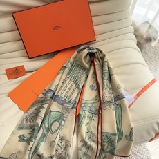 爱马仕(Hermes)羊绒新款🆕羊绒方巾,顶级工艺超值‼️爱马仕专柜爆款🎁💟立体呈现图案纹路实物档次极高👍👍特殊工艺高端 爱马仕(Hermes)羊绒新款🆕羊绒方巾,顶级工艺超值‼️爱马仕专柜爆款🎁💟立体呈现图案纹路实物档次极高👍👍特殊工艺高端