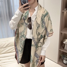 爱马仕(Hermes)羊绒新款🆕羊绒方巾,顶级工艺超值‼️爱马仕专柜爆款🎁💟立体呈现图案纹路实物档次极高👍👍特殊工艺高端 爱马仕(Hermes)羊绒新款🆕羊绒方巾,顶级工艺超值‼️爱马仕专柜爆款🎁💟立体呈现图案纹路实物档次极高👍👍特殊工艺高端